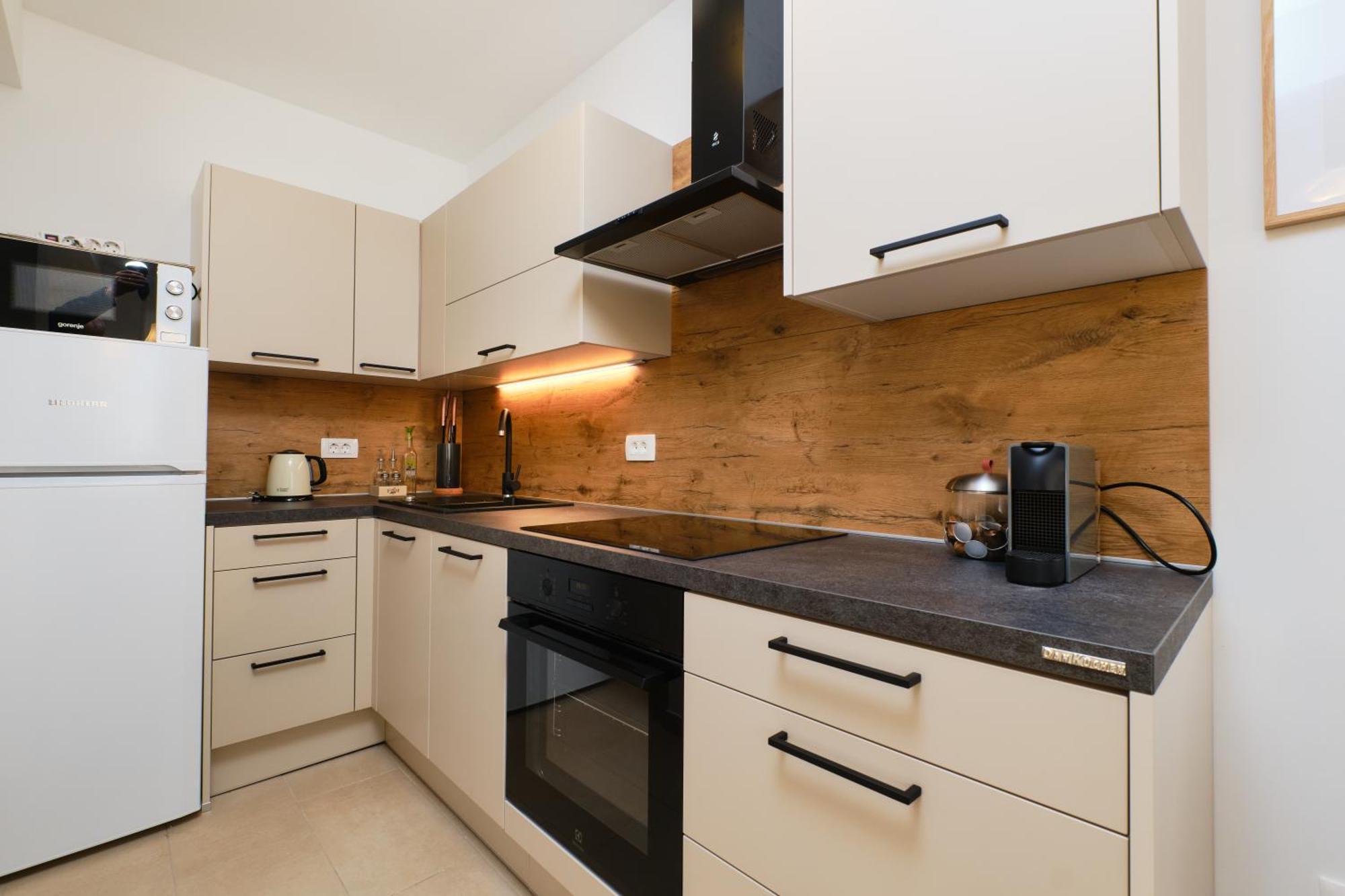 Apartments Divna Мали-Лошинь Экстерьер фото