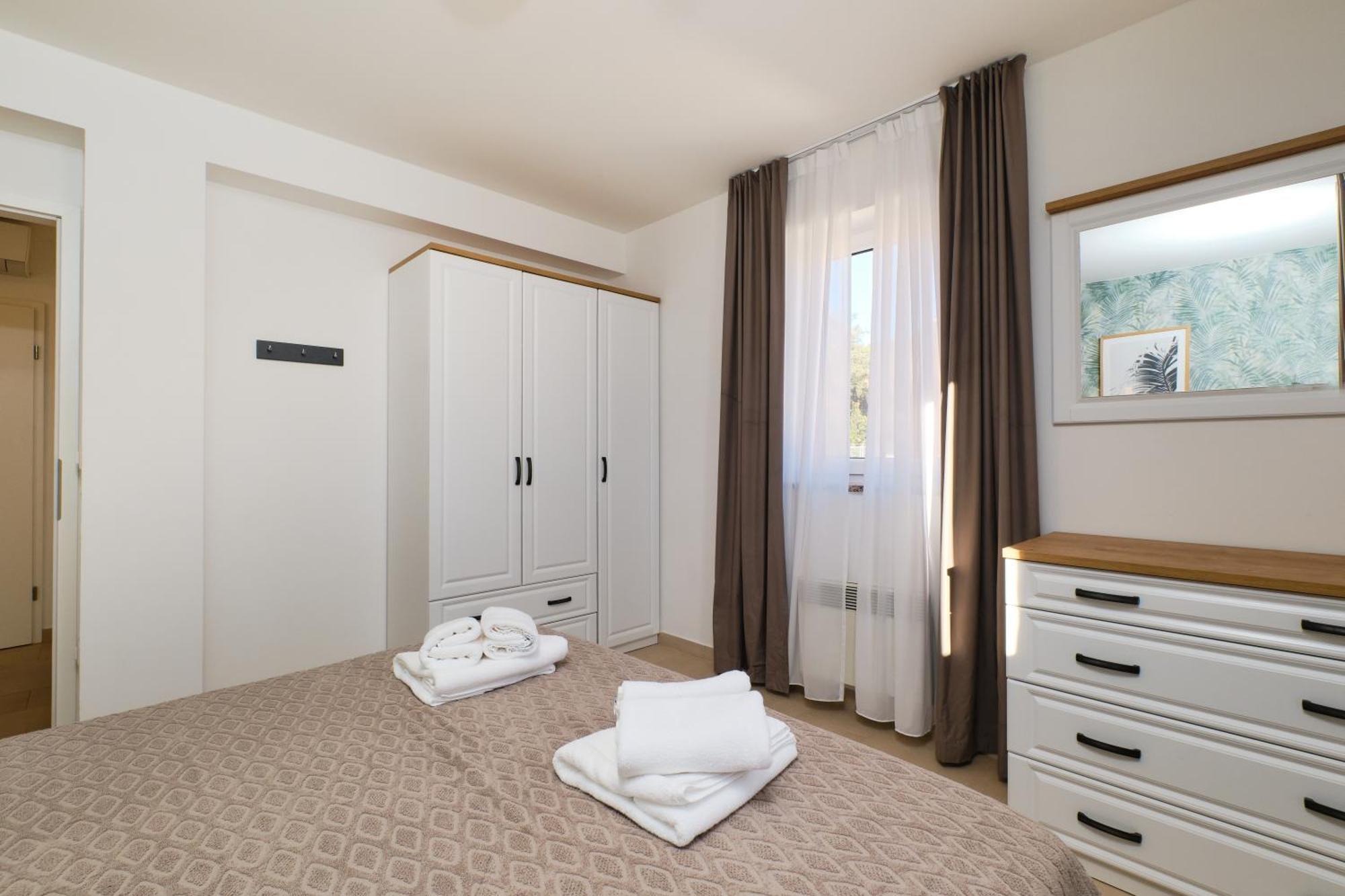 Apartments Divna Мали-Лошинь Экстерьер фото